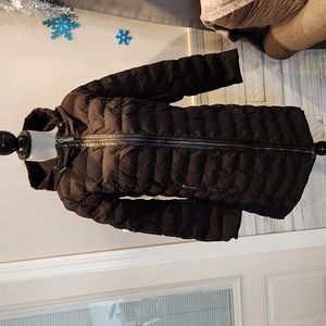 EUC Michael Kors Women's sz M Long just above the knee Lightweight Puffer Jacket